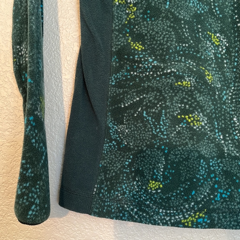 Green Print Columbia Fleece Pullover - Picture 6 of 8
